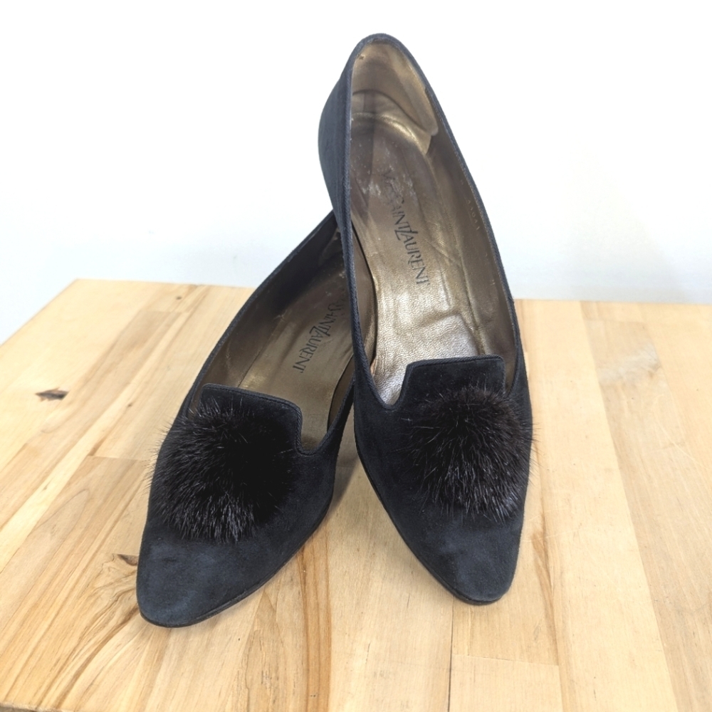 Vintage YSL Yves Saint Laurent Black Suede Shoes Low Heel Mink Pom Pom 9.5N 8